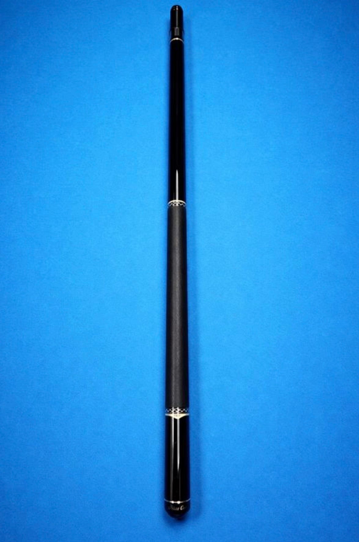 Mezz Ace-180 Pool Cue with Linen Wrap